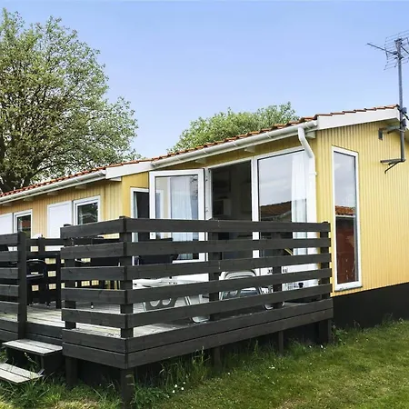 6611-allinge-madselokke-5-hus-43 بيت للعطل إلينغه