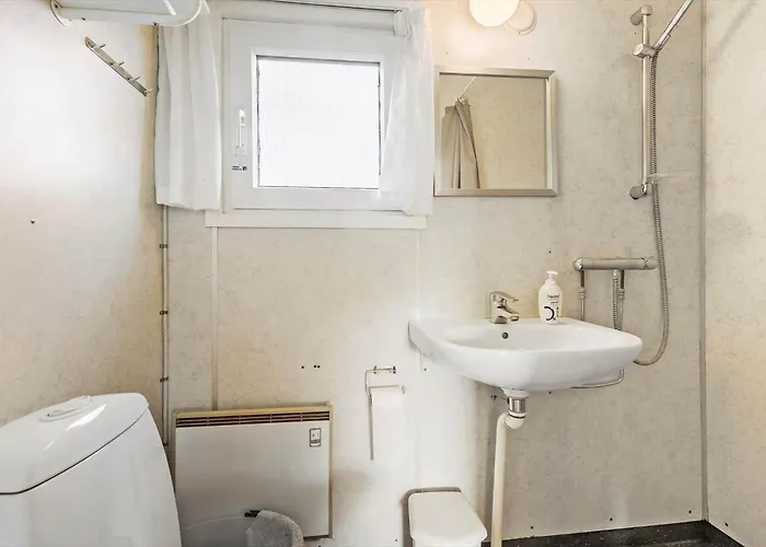 Casa de Férias 6611-allinge-madselokke-5-hus-43 *